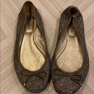 Jimmy Choo Grey Leather Flats w. Silver Grommets